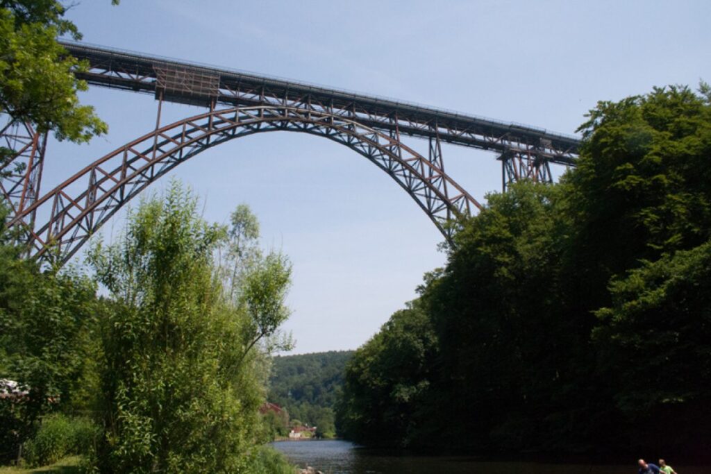 Muengsten Brueckenpark 1200x800 Kopie